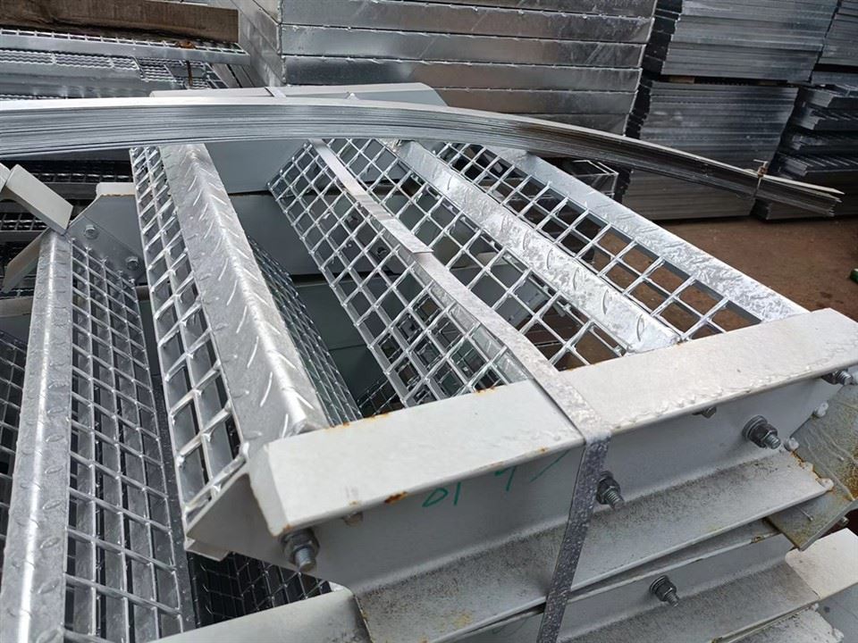 Metal Grating Tread factory
