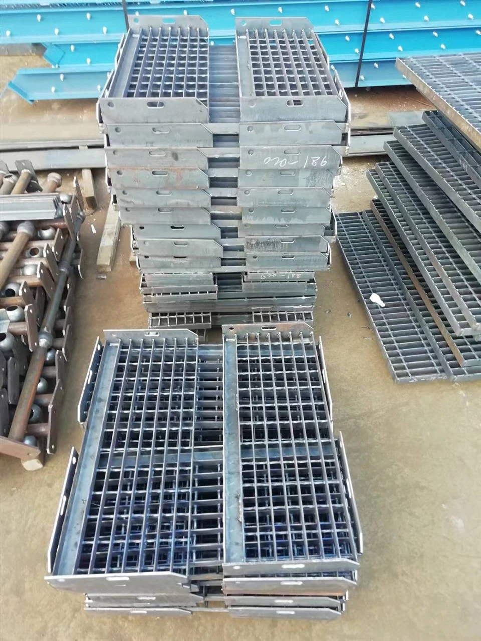 Metal Grating Tread factory